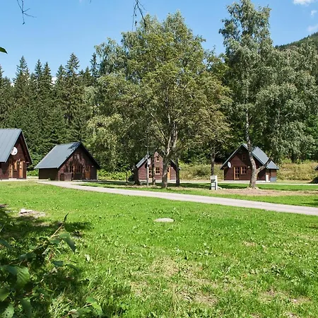 & - Base Camp Medvedin *