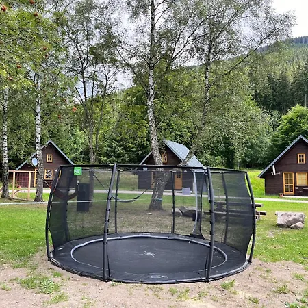 & - Base Camp Medvedin * Špindlerŭv Mlýn