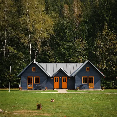Camping Chalets&apartments - Base Camp Medvědín