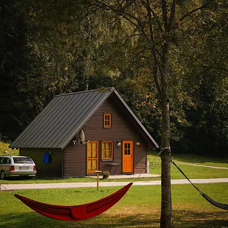Campingplatz & - Base Camp Medvedin *