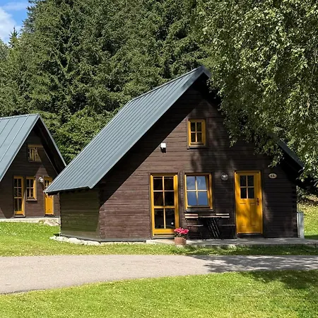 Campingplatz & - Base Camp Medvedin *