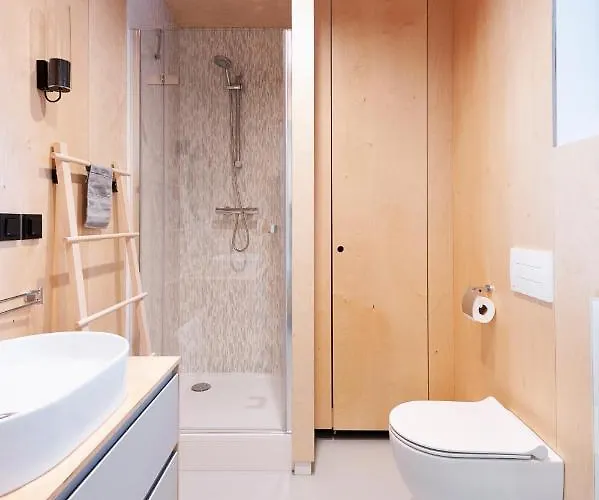 Camping & - Base Camp Medvedin Špindlerŭv Mlýn