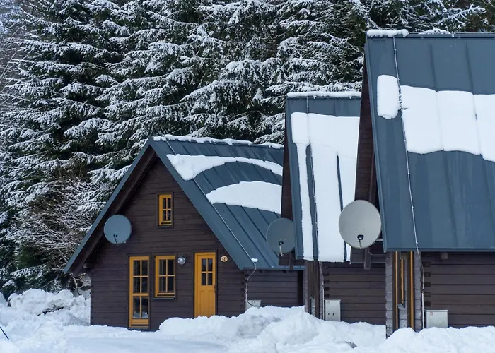 Camping & - Base Camp Medvedin Špindlerŭv Mlýn